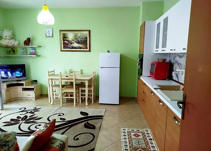 Amaris Apartment